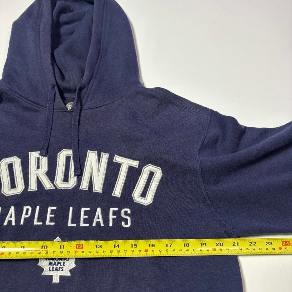 Toronto Maple Leafs NHL Pullover Hoodie Navy Blue - Size M - Picture 6 of 7
